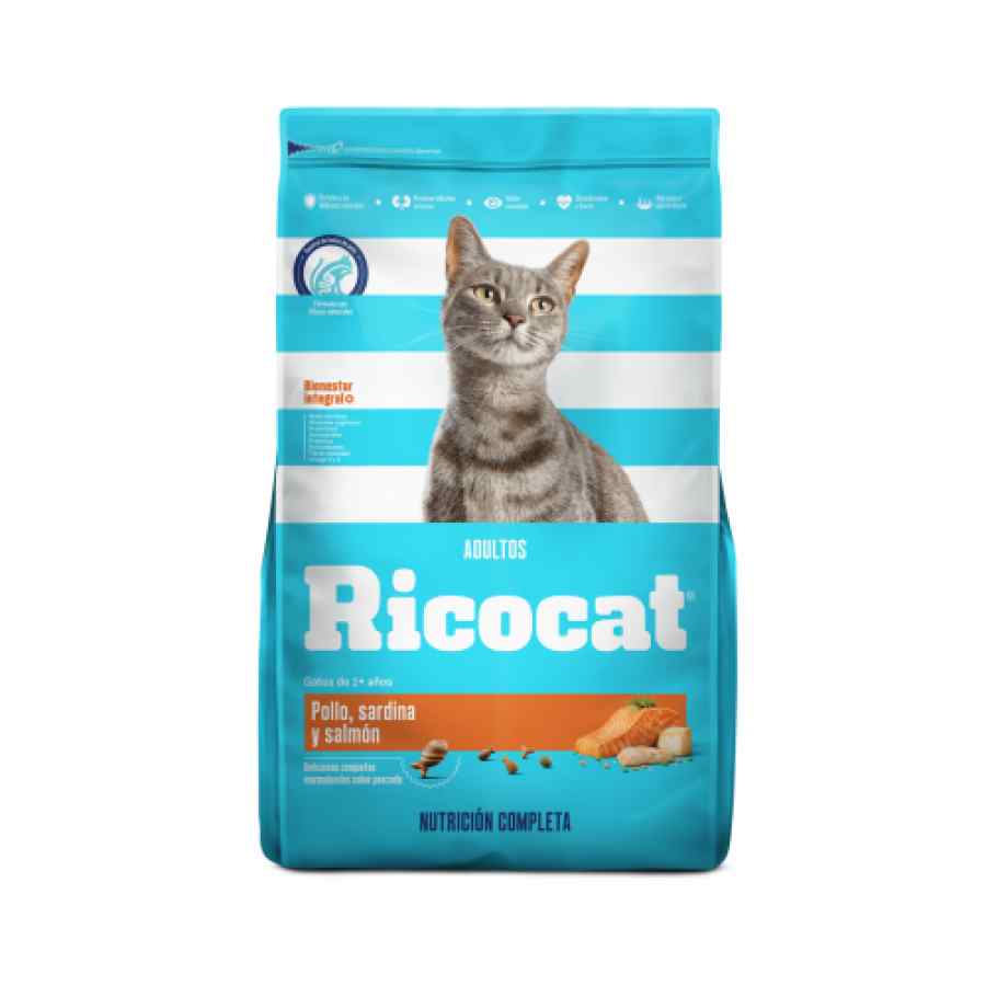 Ricocat Adultos Pollo, Sardina y Salmón 9 Kg